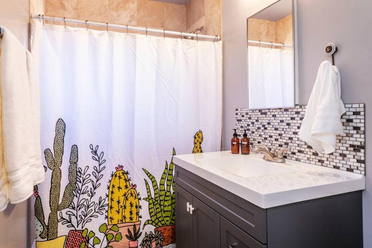 Made In The Shade - Central, Hot Tub, Ac, Sleeps 8 Villa Joshua Tree Exterior foto