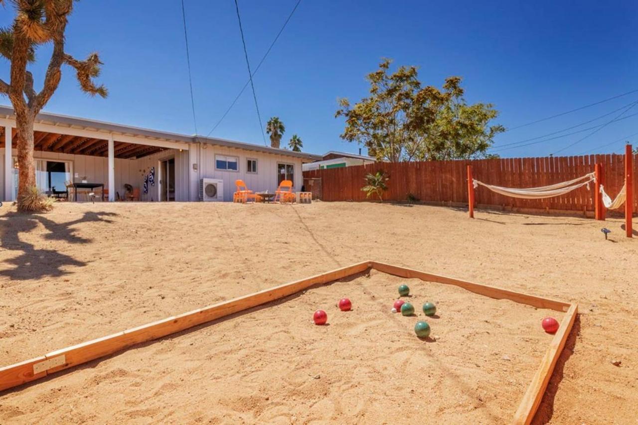 Made In The Shade - Central, Hot Tub, Ac, Sleeps 8 Villa Joshua Tree Exterior foto